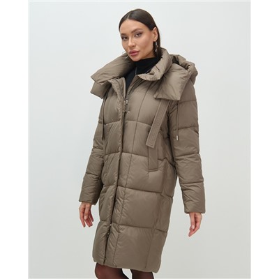 Пальто зимнее утепленное с капюшоном женское коричневого цвета 7700K
