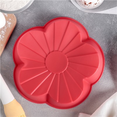 Форма для выпечки Доляна «Цветок», силикон, 20×20×4 см, красная
