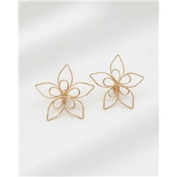 Стильные серьги