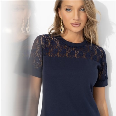 Платье-футляр с кружевом, Близкая по духу