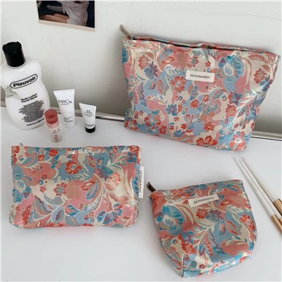 Capacious cosmetic bag, organizer bag, travel bag, small clutch bag, liner, high-quality style, flowered