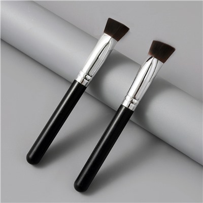 Kristaller Профессиональная треугольная кисть для макияжа средняя / Beauty Brush, черный