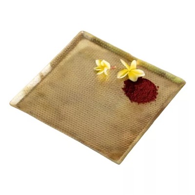 Латунная подставка Абхишекам для подношения, Brass based Abhishekam Plate for Offering, произв. Isha Life