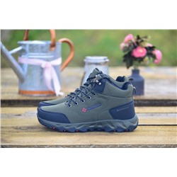 Зимняя Колямбия из комбинированных материалов