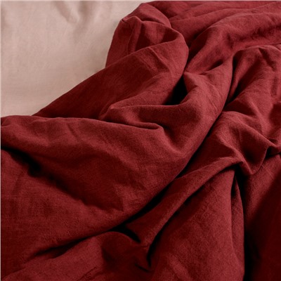 Пододеяльник изо льна бордового цвета Essential, 200х200 см