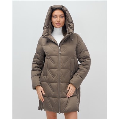Куртка зимняя женская классическая с капюшоном коричневого цвета 7671K