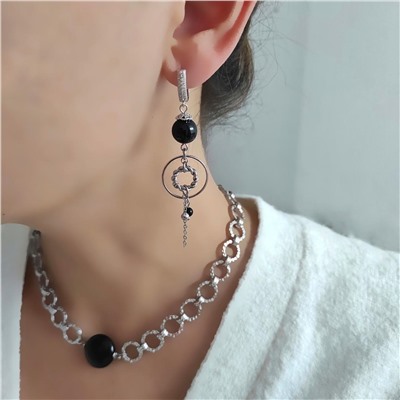 Серьги с черным агатом в белом металле