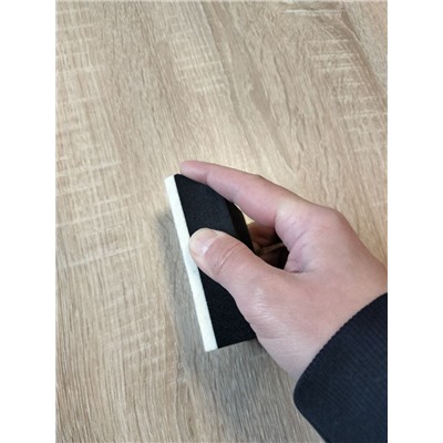 Аппликатор фетровый для чистки стекла и хрома  4,5*10*3 см ЧЕРНЫЙ