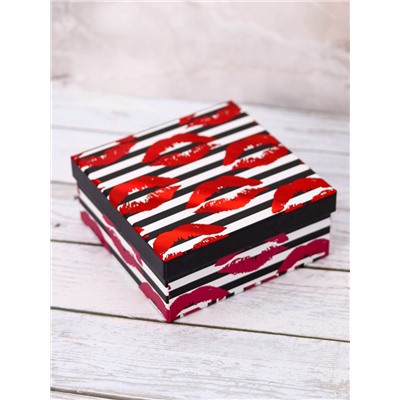 Набор подарочных коробок 3 в 1 «Kiss of passion», 15*15*6.5-17*17*8-19*19*9.5