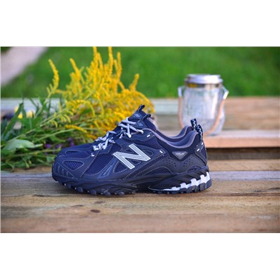 New Balance 610 из прочных смешанных материалов