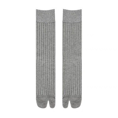 Japanese colored minimalistic base knee socks, shoes, mid-length