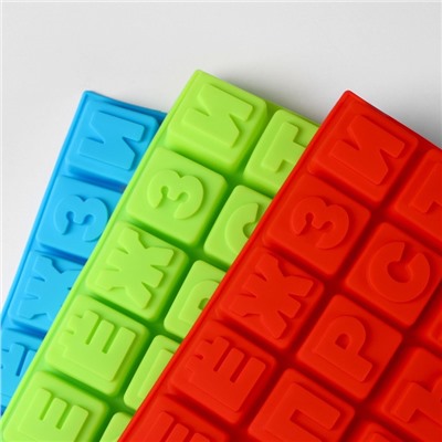 Форма для шоколада Доляна «Алфавит для бенто-тортов», силикон, 50 ячеек, 35×18.5×2 см, синяя