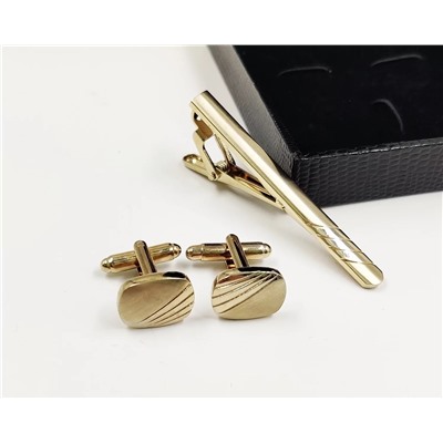 Набор запонок и зажима для галстука в футляре
