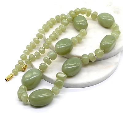 Нефрит бусы галтовка, 61см, 138г