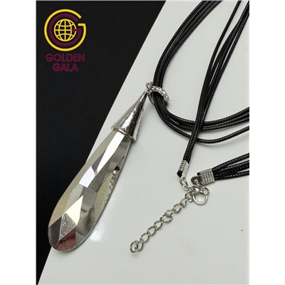 Кулон на кожаном шнурке "Женская грация" Арт КШ2130/12