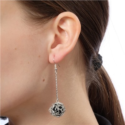 Серьги висячие «Шар плетёный», цвет чёрный в серебре, 6.5 см