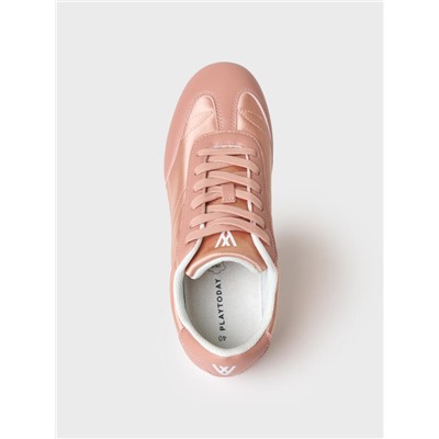 Кроссовки женские