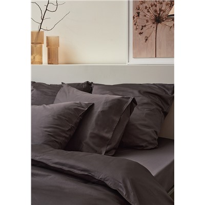 Набор наволочек из премиального сатина темно-серого цвета из коллекции Essential, 50х70 см