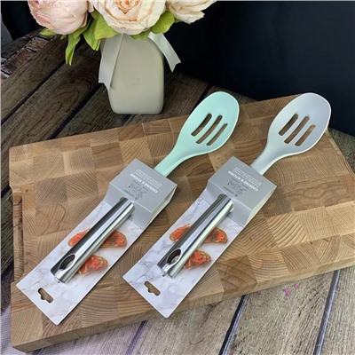 160-034 Силиконовая ложка с прорезями 33 см (х48)