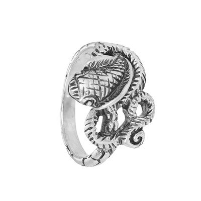 Кольцо 'Кобра' серебряное ТЯКВ.079БК-