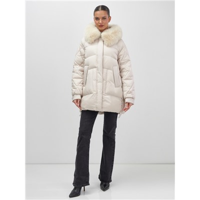 Куртка зимняя женская с мехом и капюшоном тренд бежевого цвета 7608B