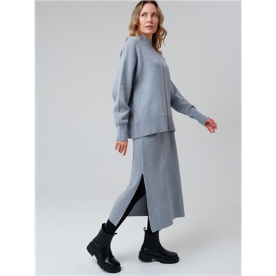 Комплект женский: джемпер, юбка