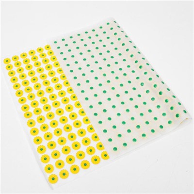 Аппликатор «Кузнецова», 384 колючки, спанбонд, 50×75 см, жёлтый.