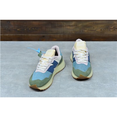 New Balance cl runner TM из натуральной замши и нейлона