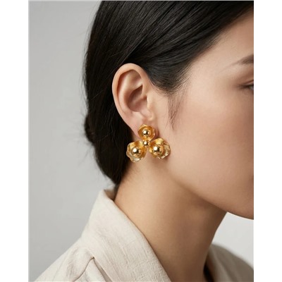 Стильные серьги