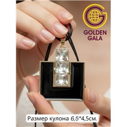 Кулон на кожаном шнурке "Женская грация" Арт КШ2130/29