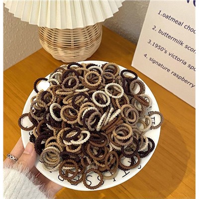 Набор резиночек для волос 100 шт. в косметичке с Ромашкой, диаметр 2 см. ЧЕРНЫЕ+КОРИЧНЕВЫЕ