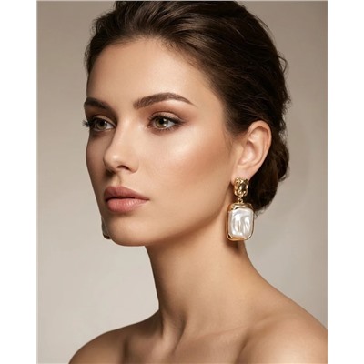 Стильные серьги