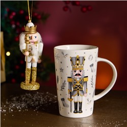 НАБОР ПОДАРОЧНЫЙ LEFARD "ЩЕЛКУНЧИК" (КРУЖКА 385 МЛ В КОМПЛЕКТЕ С ЁЛОЧНОЙ ИГРУШКОЙ)