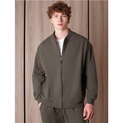 Бомбер из тонкого премиального футера с эластаном