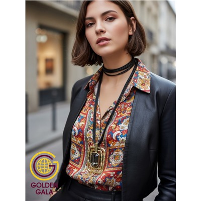 Кулон на кожаном шнурке "Женская грация" Арт КШ2130/08