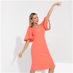 Платье-футляр, По дороге в Голливуд