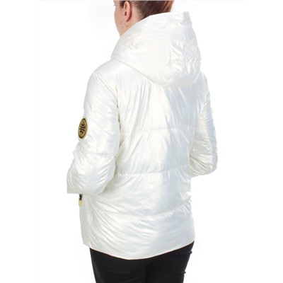 8262 WHITE Куртка демисезонная женская BAOFANI (100 гр. синтепон)