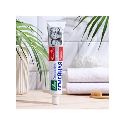 Зубная паста «Весна», антибактериальная, для всей семьи, 90 г