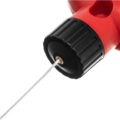 Шнур разметочный в пластмассовом обрезиненном корпусе, порошок красный Matrix