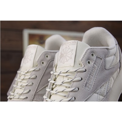 Reebok Classic из натуральной плотной замши и нейлона