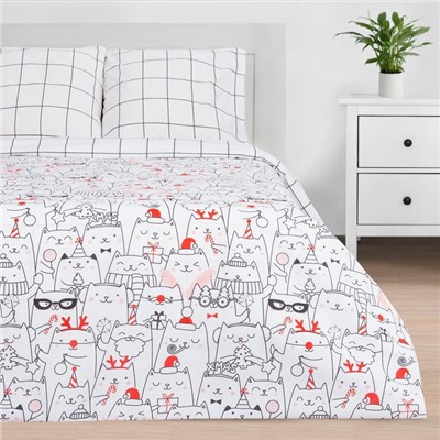 Постельное белье новогоднее Этель 1.5 сп Xmas cat 143*215 см, 150*214 см, 70*70 см - 2 штуки