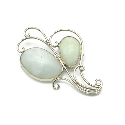 Брошь с хризопразом 62*40мм.