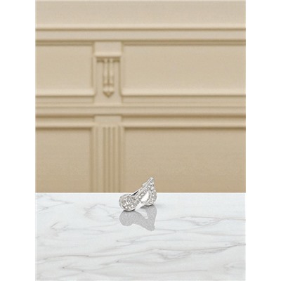 Брошь «Нотка», белая в серебре