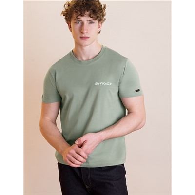 Футболка из премиального хлопка с авторским принтом