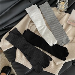 MIU Korean INS wild black and white gray vertical strip divided toe sock sock sock socks of children without pure cotton pile socks
