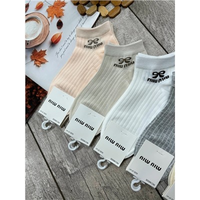 Женские носки
Высококачественные 
Размер 36-41
Упаковка 5 пар 
Цена 150₽ 
Хлопок 95%