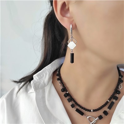 Серьги из черного агата и оникса в фурнитуре из стали
