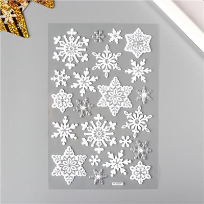 Интерьерная наклейка Room Decor «Снежинки серебро», 14×21 см