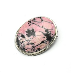 Брошь из родонита овал 42*33мм.