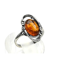 Кольцо с янтарем С925 овал 7*11мм цв.коньячный размер 17, 2,4г